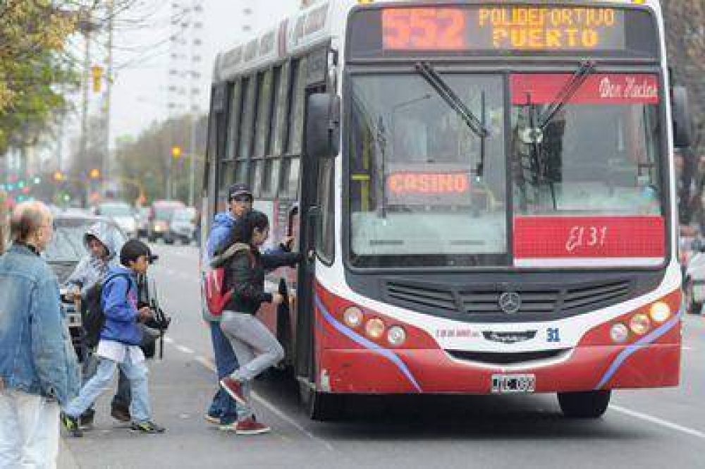 Profundizan estudio sobre c�mo y por qu� la poblaci�n local viaja dentro de la ciudad