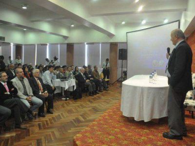 Expertos disertaron sobre radiaciones electromagn�tica