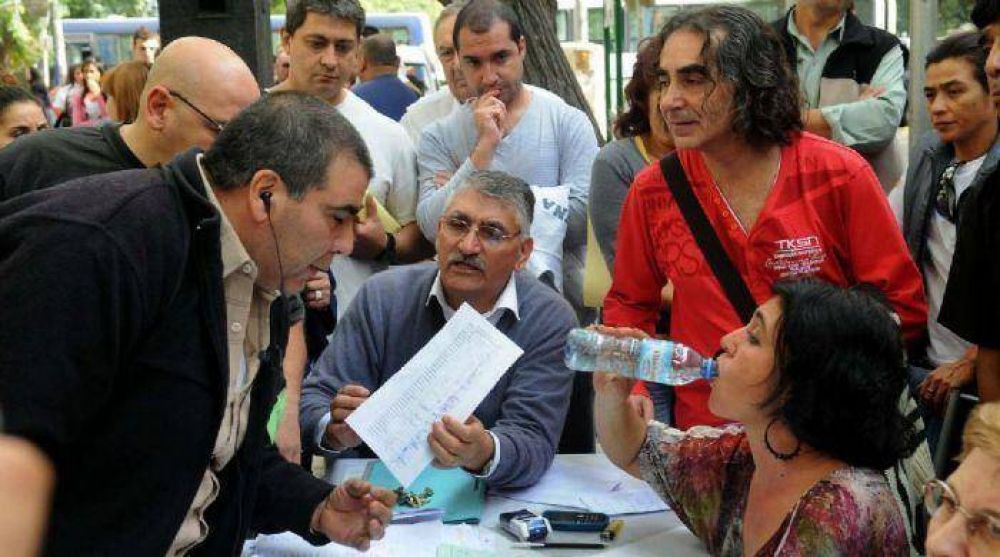 P�rez cerr� el �ltimo frente gremial