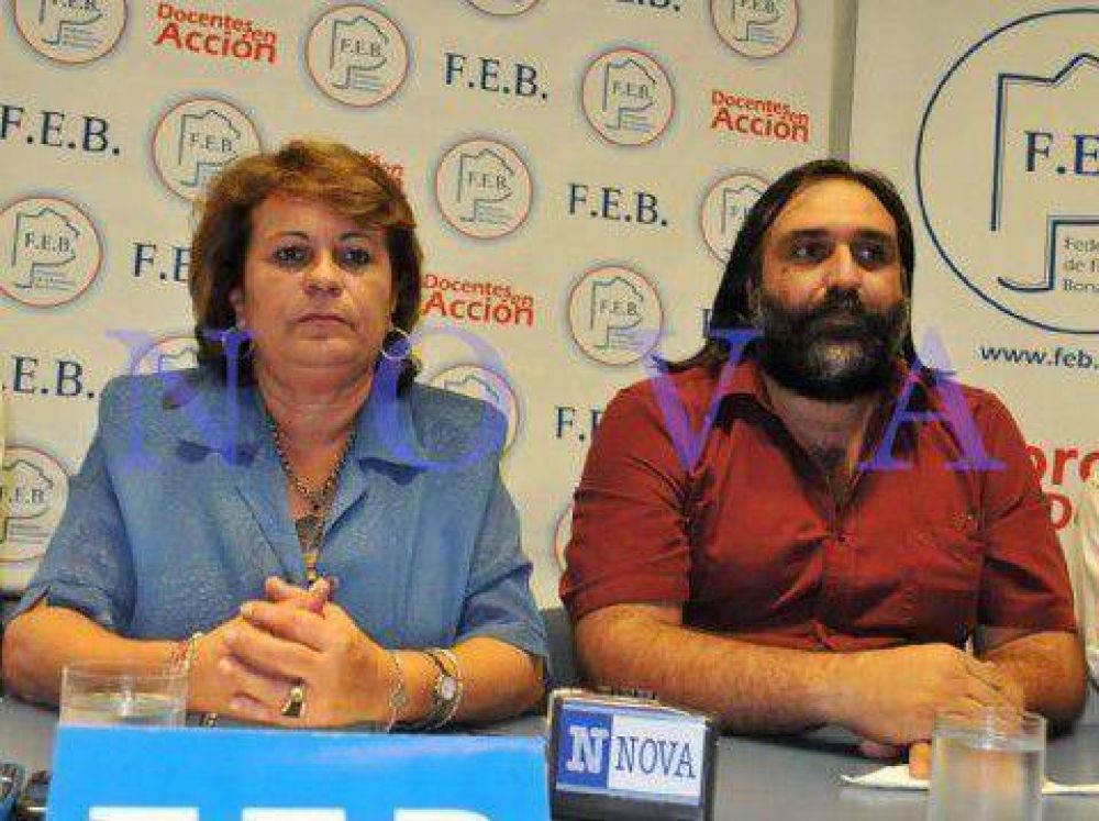 Los docentes aseguraron que seguir�n insistiendo con el reclamo salarial