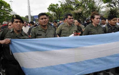 Jes�s Mar�a incorporar� a su comuna a gendarmes despedidos