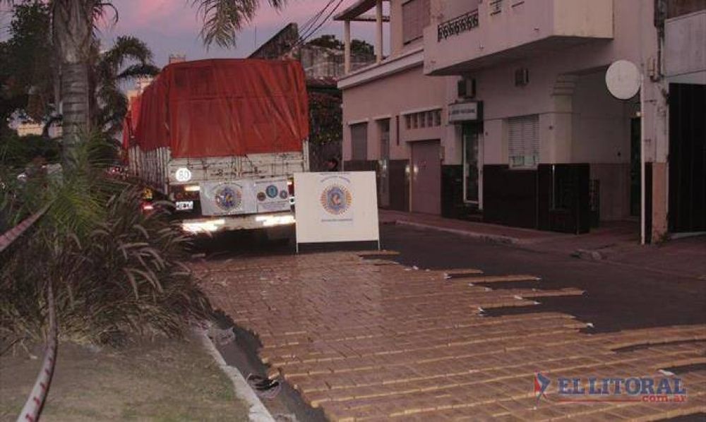 Se abstuvo de declarar el camionero que transportaba 5 toneladas de marihuana
