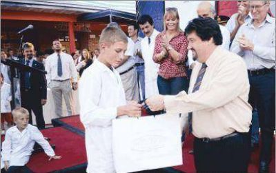 �Con la pol�tica resolvemos las prioridades�, dijo Closs