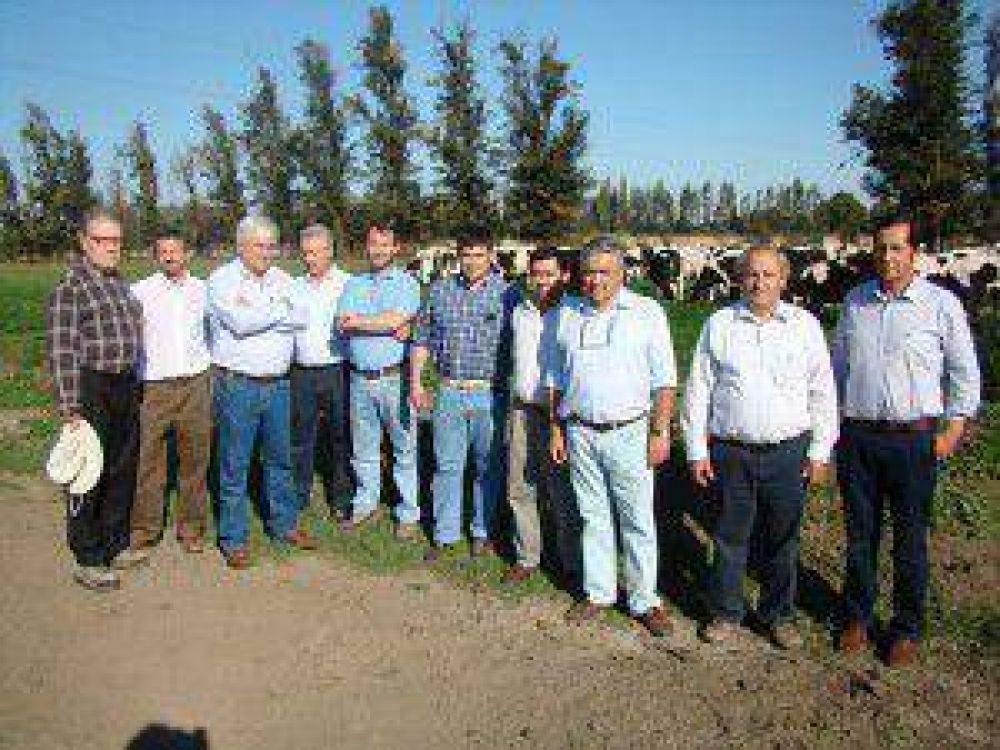 #Chile: Representantes del sector lechero se congregan en Los �ngeles para consensuar frente a estancamiento de precio