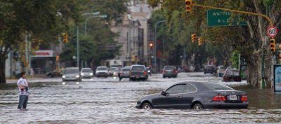 Ciudad: comenzaron a pagar los subsidios a los vecinos afectados