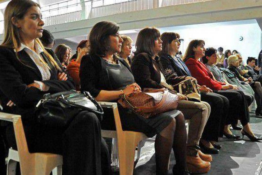 El Colegio Ladvocat festej� su cincuenta aniversario