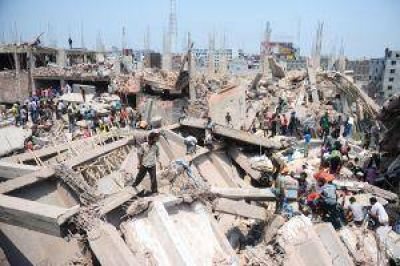 Bangladesh: ascienden a 260 los muertos tras derrumbe de edificio