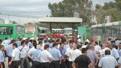 Garantizan transporte de corta, media y larga distancia el lunes
