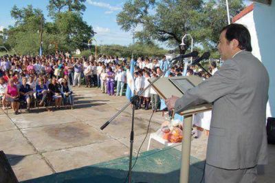 El Gobernador Zamora habilit� obras en el 419 aniversario de Matar�
