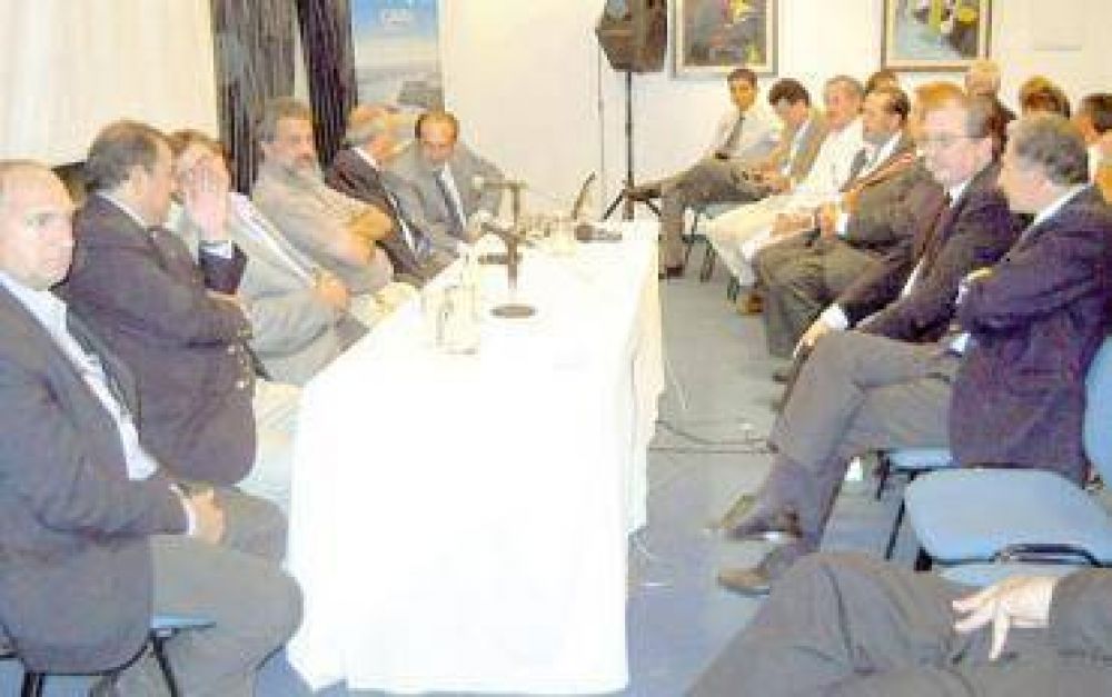 El dragado del r�o saldr� 36 millones de d�lares