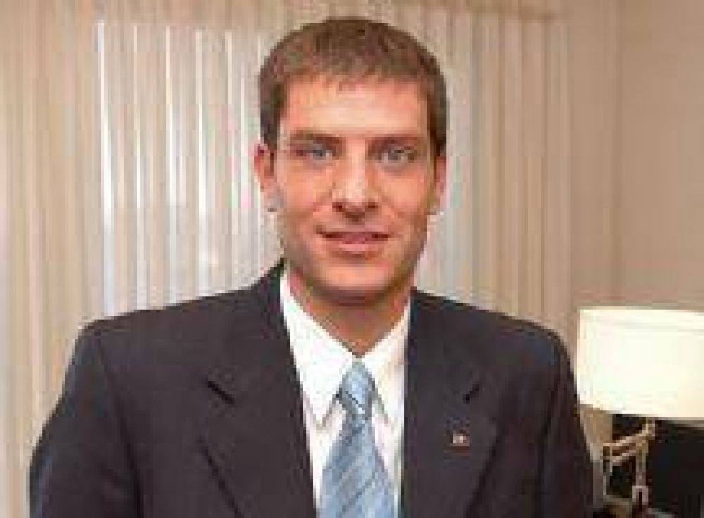 Javier David: "El Fondo no es de Reparaci�n ni Hist�rico"