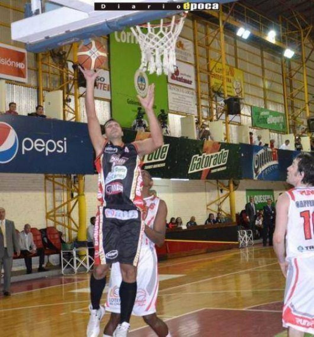 San Mart�n gan� y lleg� a la final