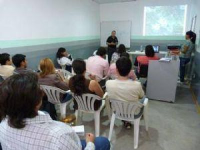 Capacitaron a empleados mineros en geotecnia