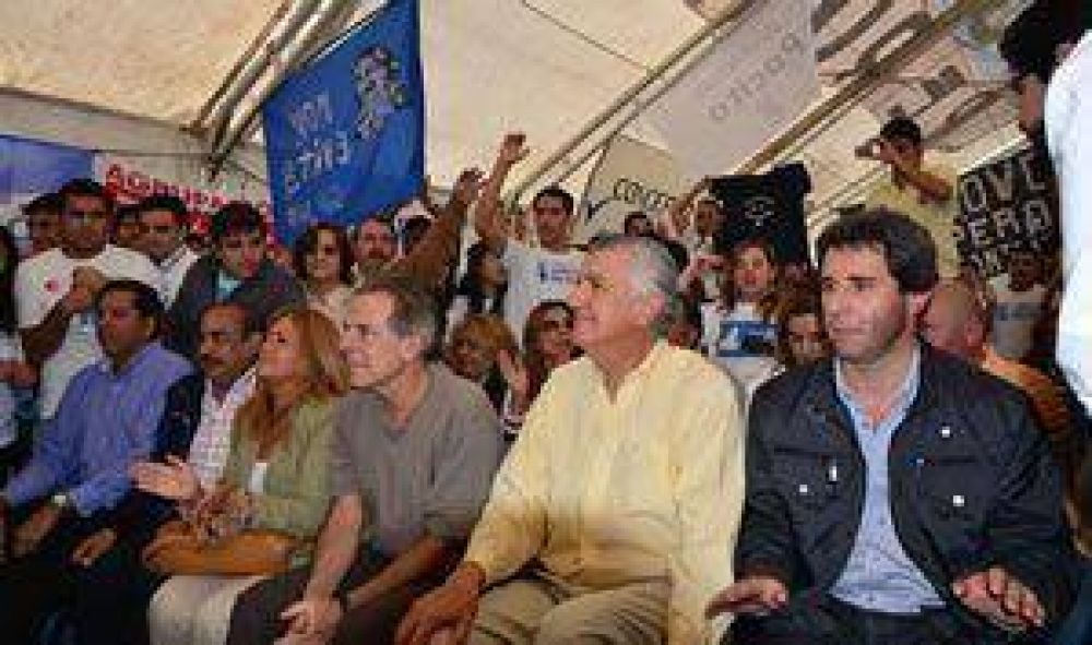 El congreso de la JP convoc� a unos 600 j�venes sanjuaninos	