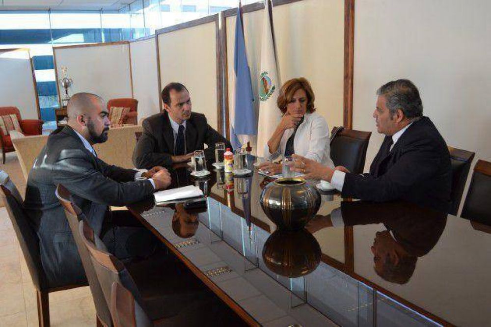 El ministro Olivero se reuni� con la presidenta de la C�mara de Relaciones en lo Penal