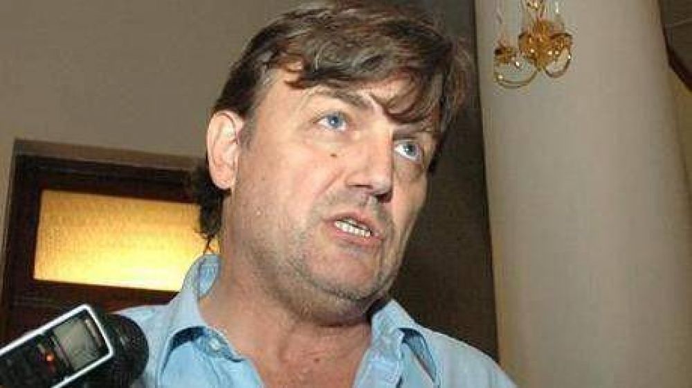 P�rez Cat�n: �Si discutiera un 22% de aumento m�s, me recibir�a de mentiroso�