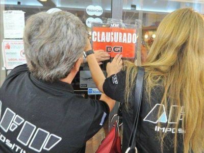 Afip clausur� ayer 22 comercios en capital