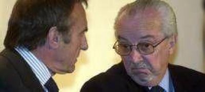 Reutemann no quiere que el PRO lo lleve en la lista como candidato 