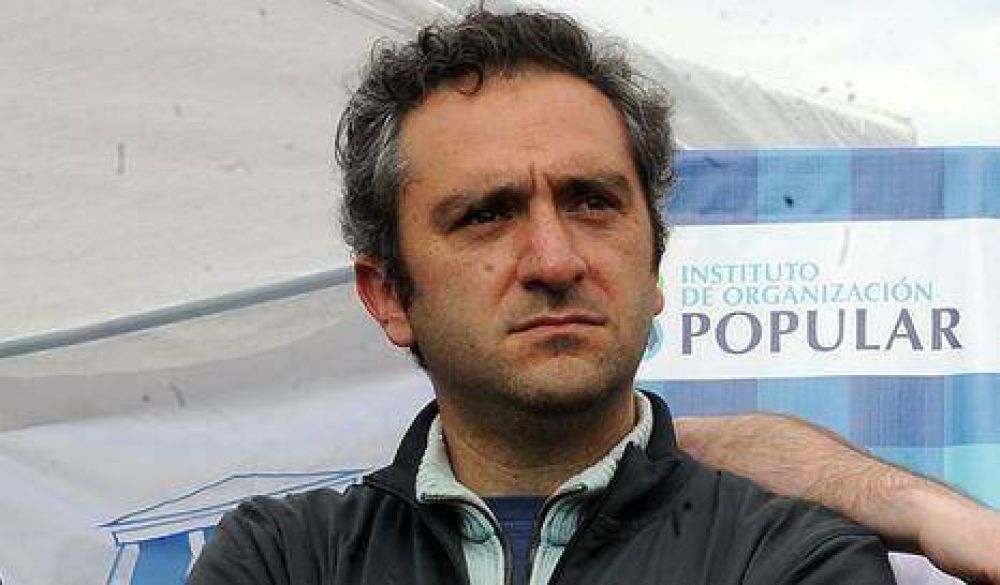"Macri dice 'la Patria soy yo'"