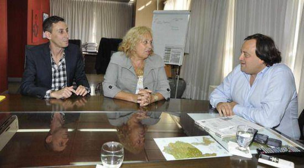 El Programa �Envi�n� en Campana contar� con 80 nuevas becas y la apertura de una nueva Sede 