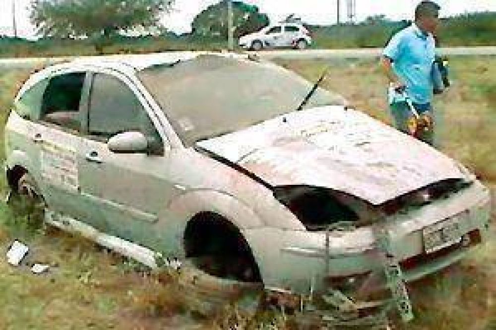 Un periodista y un joven motociclista fallecieron en dos siniestros viales