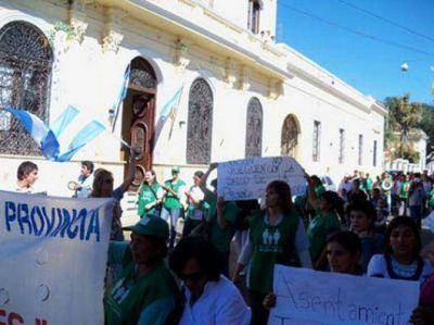 Semana decisiva para M�dicos comunitarios