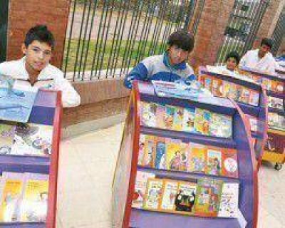 La �Biblioinquieta� ya se mueve por todo el departamento de Rawson
