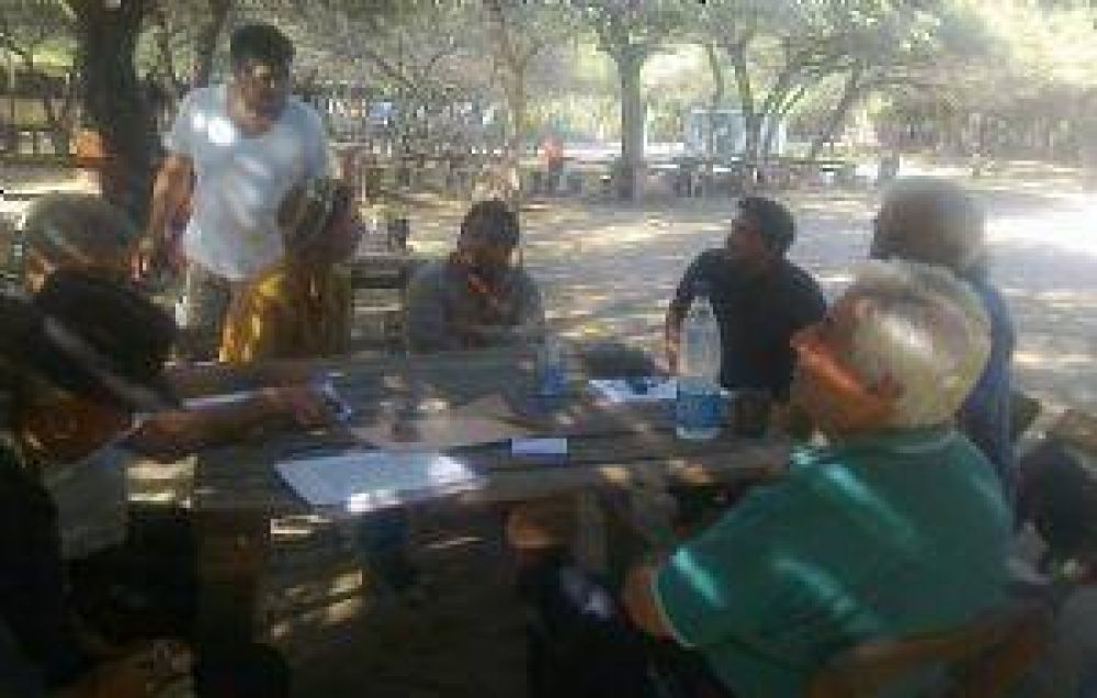 La red de artesanos escuch� la realidad local del sector