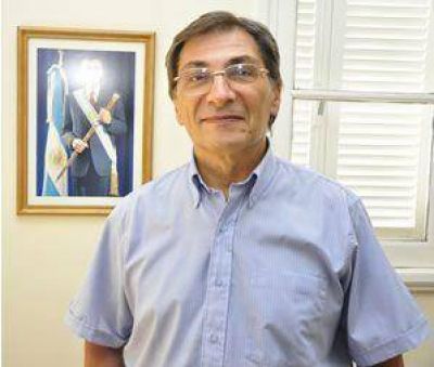 Comitiva que integra Tomas fue recibida por primer ministro