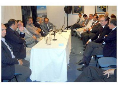 Estiman que navegar�n 100 buques al a�o por la zona de Concepci�n
