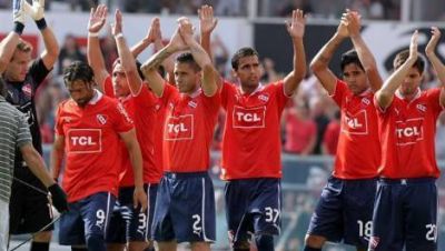 No se da por vencido: Independiente gan� y sigue so�ando