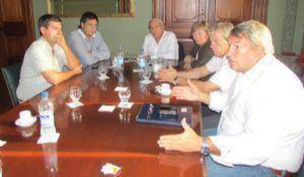 Reuni�n de dirigentes de Sergio Massa de la Cuarta
