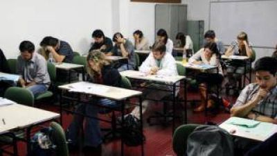 2200 m�dicos rindieron para acceder a residencias en 18 provincias
