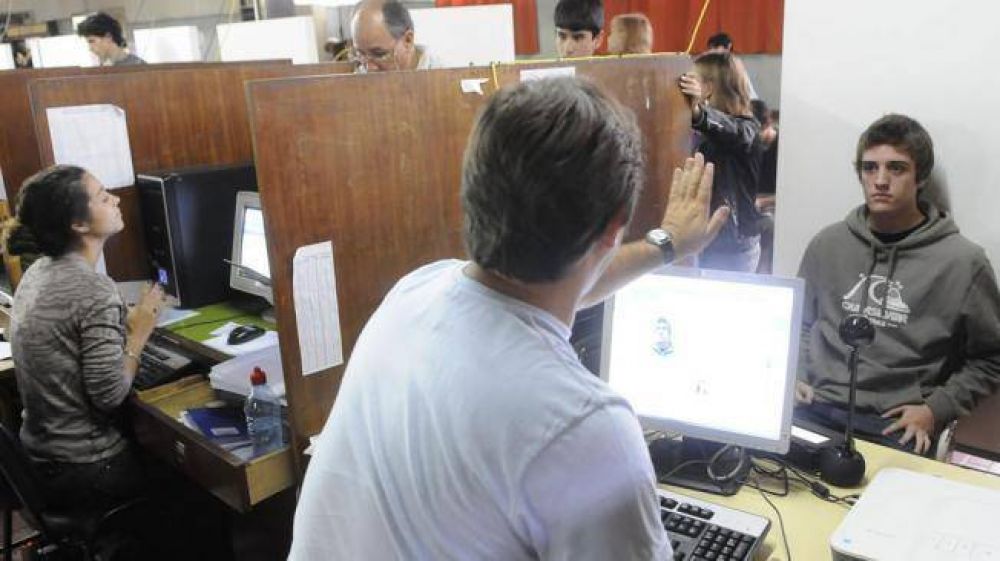 Voto joven: falta renovar 4.000 DNI