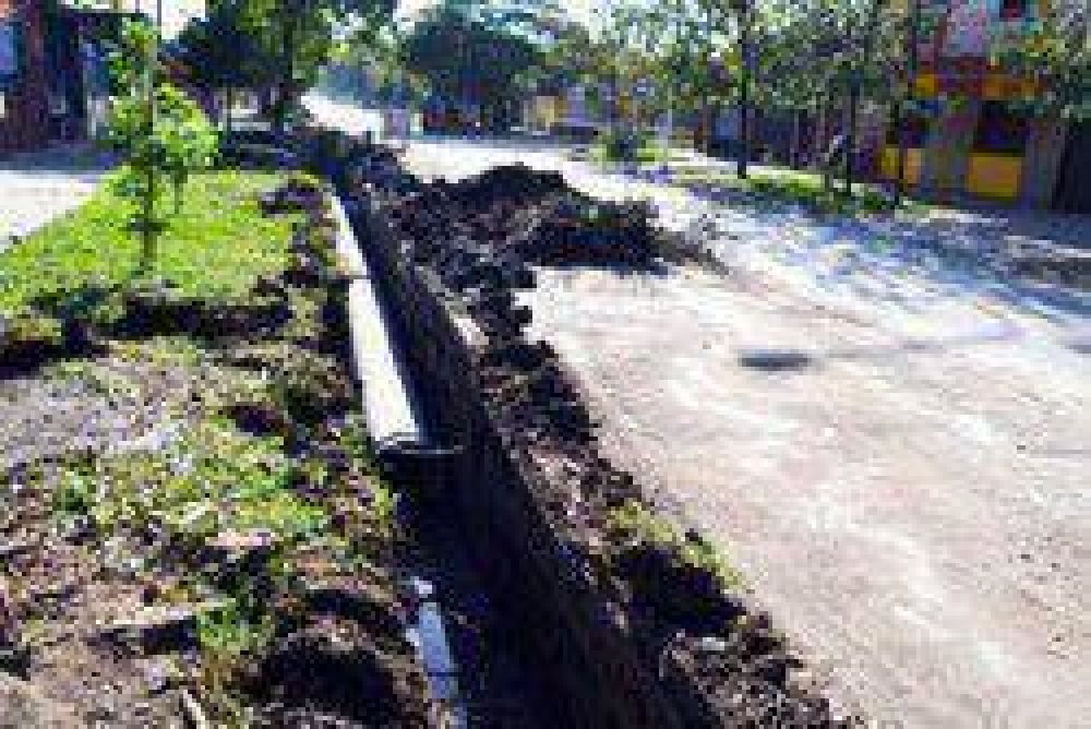 Cruces entre organismos por la responsabilidad en obras de desag�es de Resistencia