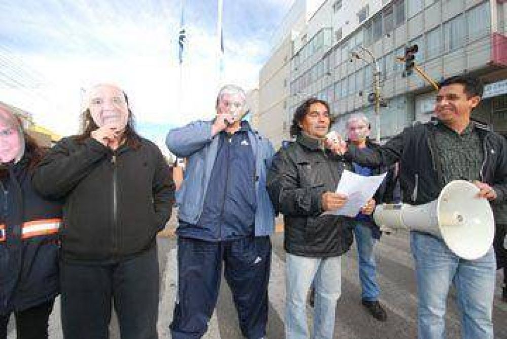 Municipales reanudar�n paritarias y luego debatir�n en asamblea