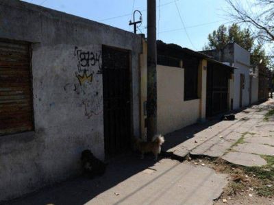 Asesinan de un tiro en la cara a un chico de 16 a�os dentro de una casa