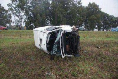 Despiste y vuelco en la ruta 226