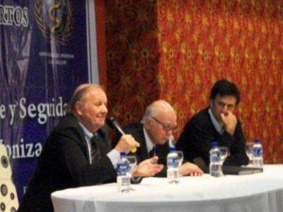 Ecos de la charla de radiaci�n no ionizante