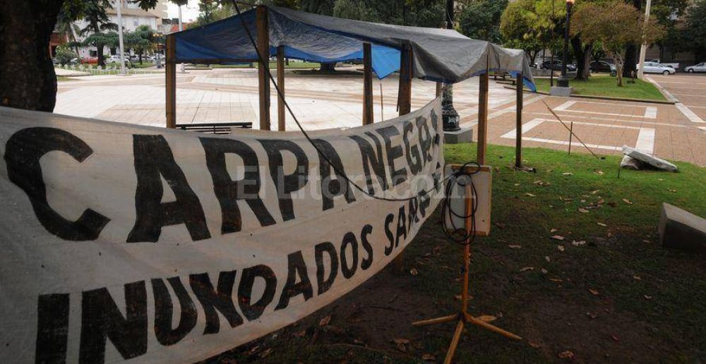 Actividades para conmemorar los 10 a�os de la inundaci�n de 2003