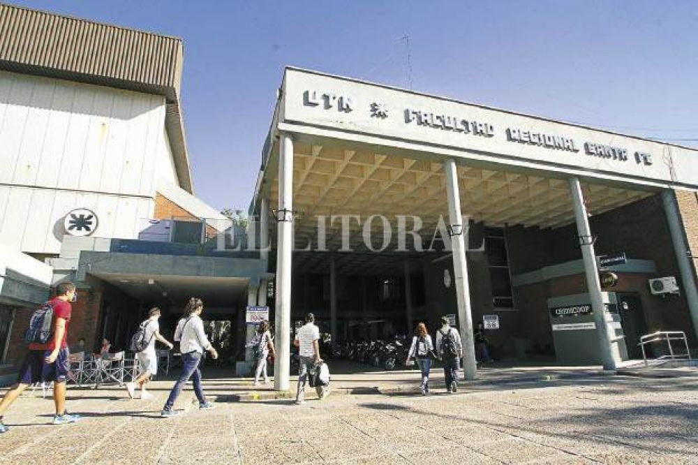 En 60 a�os de vida, la UTN local form� a m�s de 4 mil ingenieros  