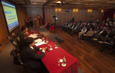 Con presencia fueguina concluy� el Seminario del INADI sobre acceso a la justicia