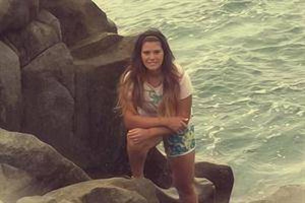 Una chica de 16 a�os qued� cuadripl�jica tras lesionarse mientras nadaba