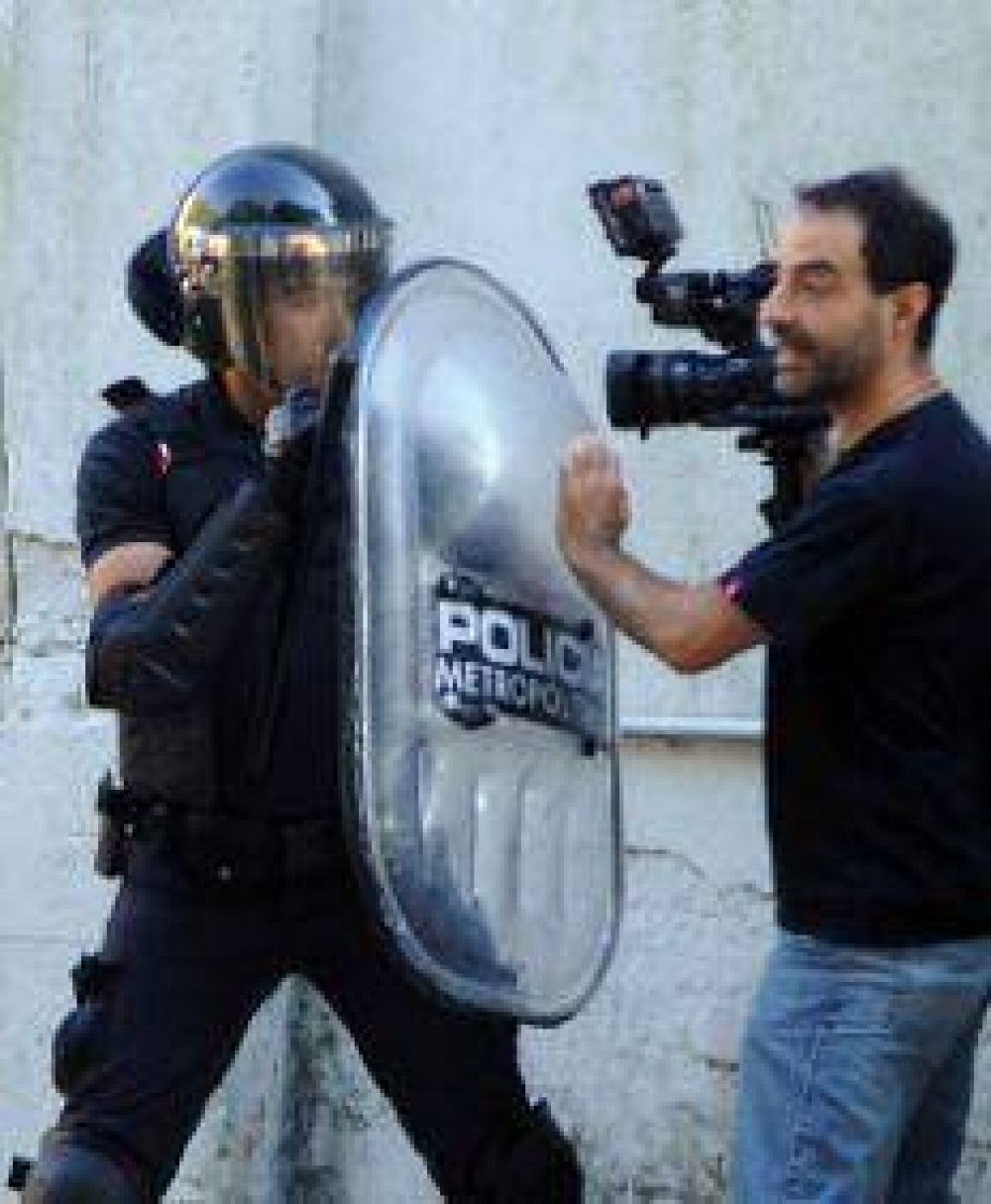 Montenegro: "Los periodistas no est�n acostumbrados a que la Polic�a act�e"