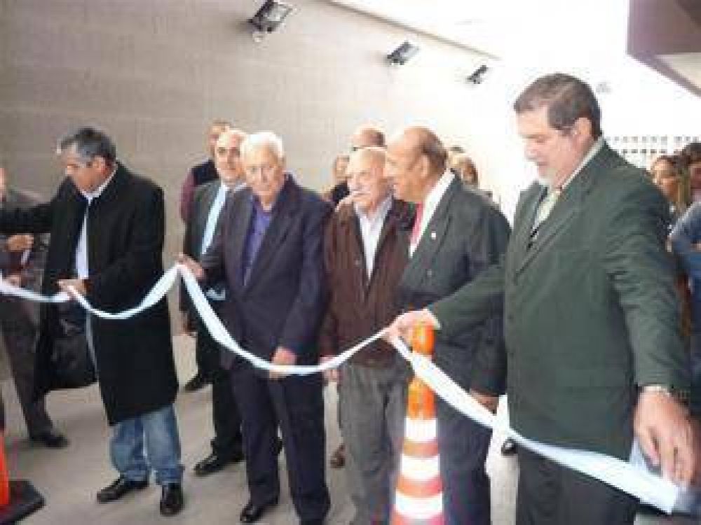 La C�mara de Comercio de Viedma inaugur� su nueva sede y celebr� su 64� aniversario