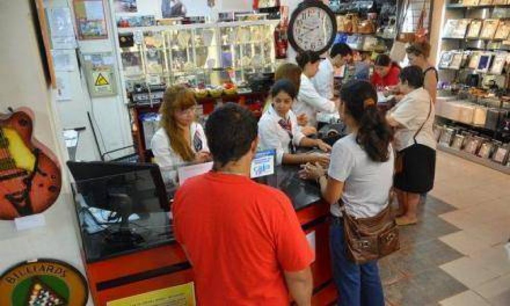 Por primera vez mercantiles no trabajaran el 1 de mayo 