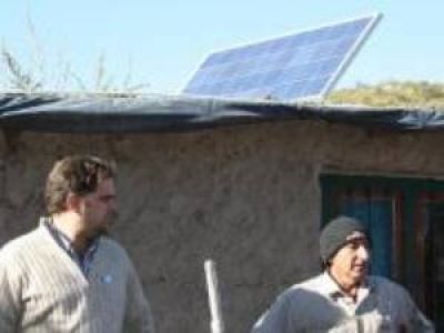 Productores rurales recibir�n 400 pantallas solares