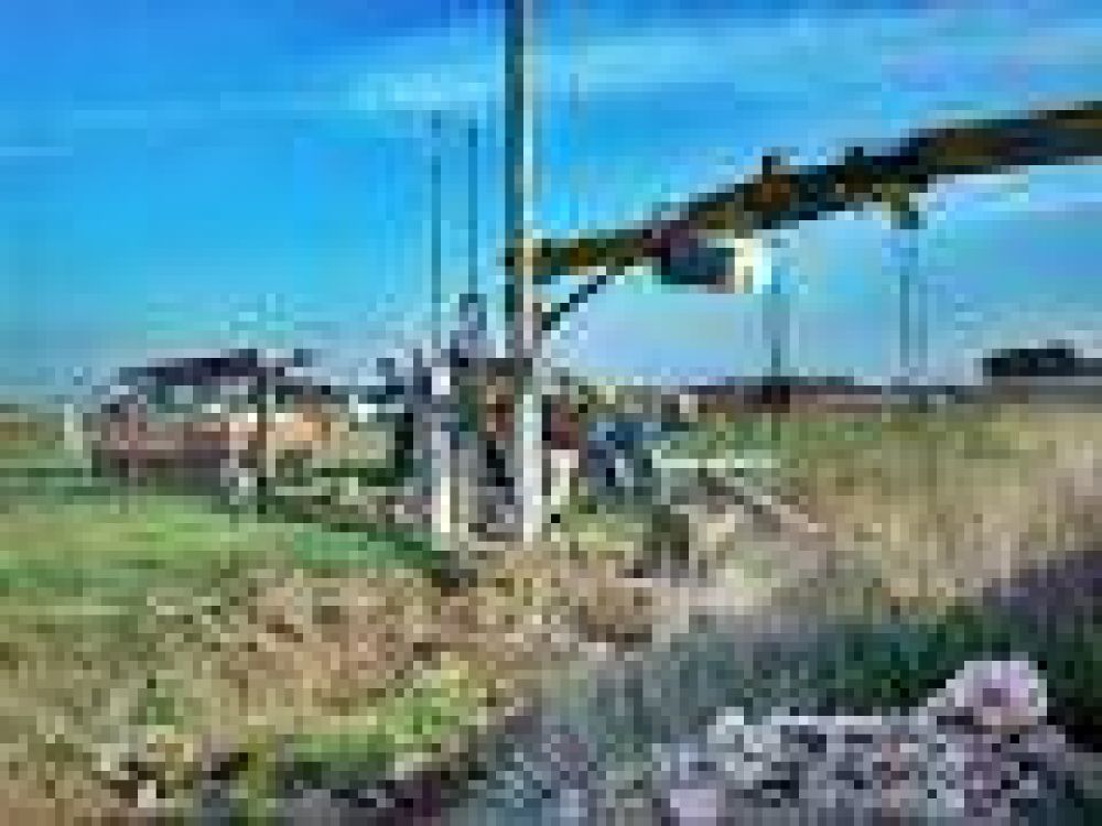 Construyen subestaci�n de 10 kva