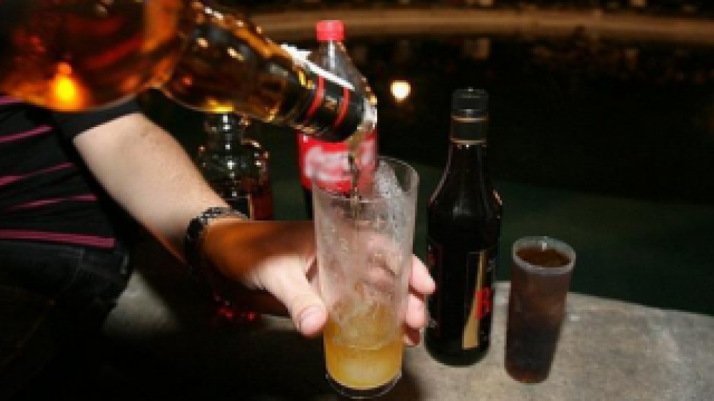 M�s del 70 % de los j�venes admite que para divertirse necesita ingerir bebidas alcoh�licas
