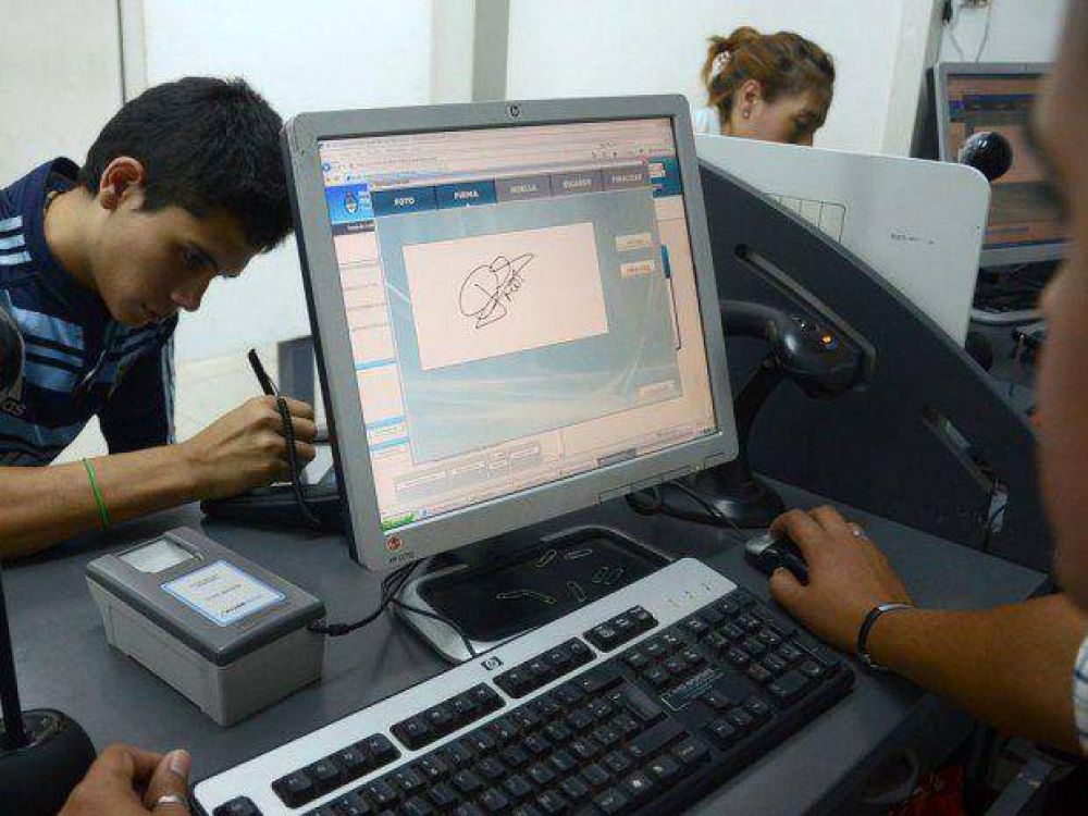 Casi 20.000 j�venes salte�os actualizaron su DNI para votar